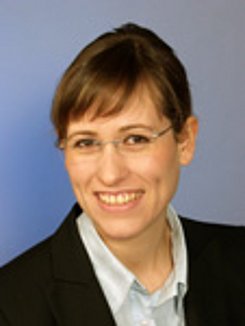 Frau  Julia Frey